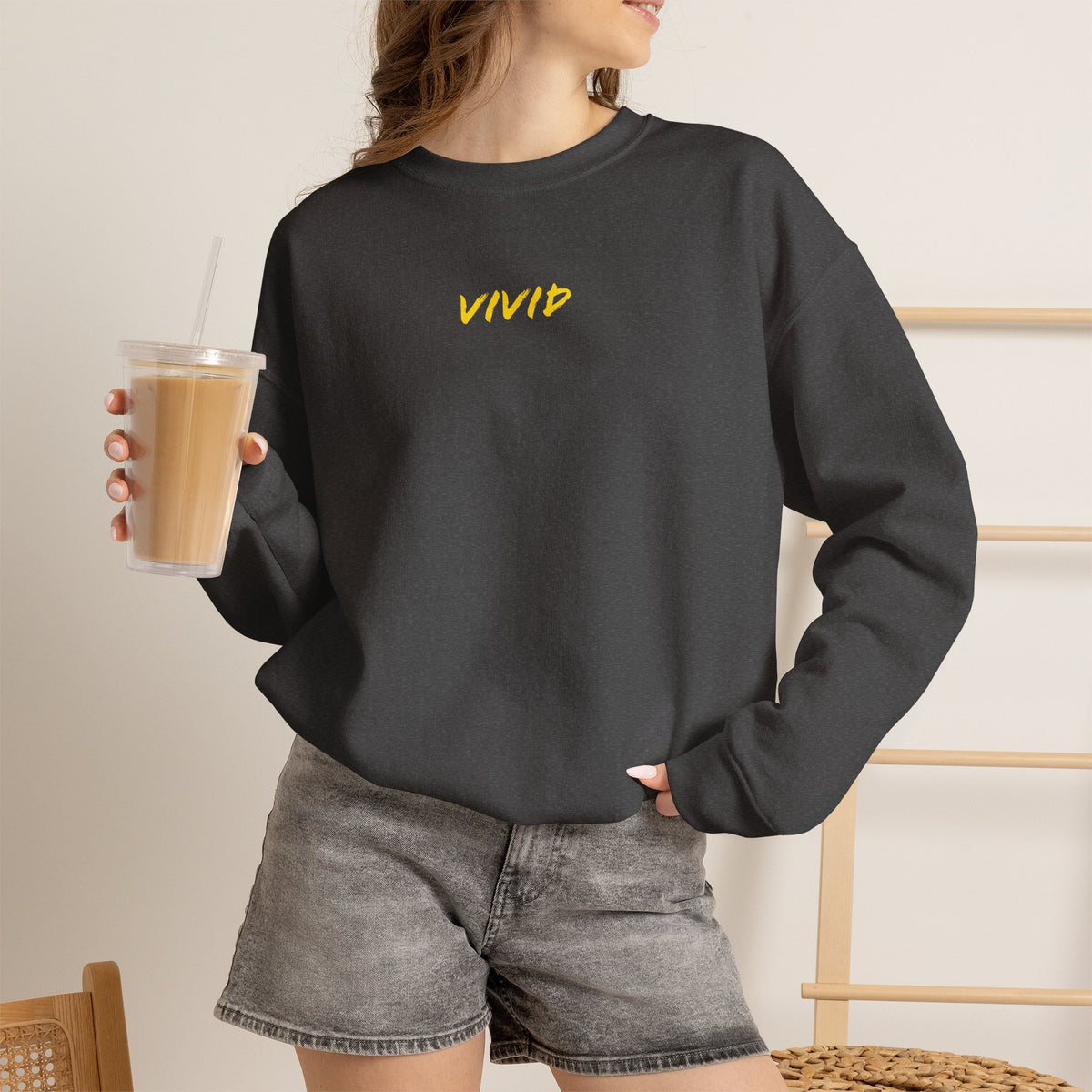 TES CREWNECK