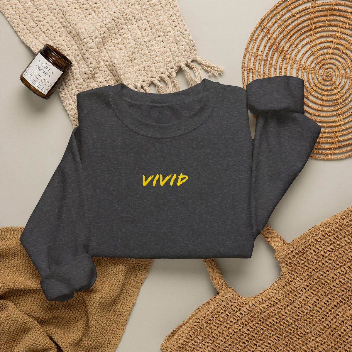 TES CREWNECK